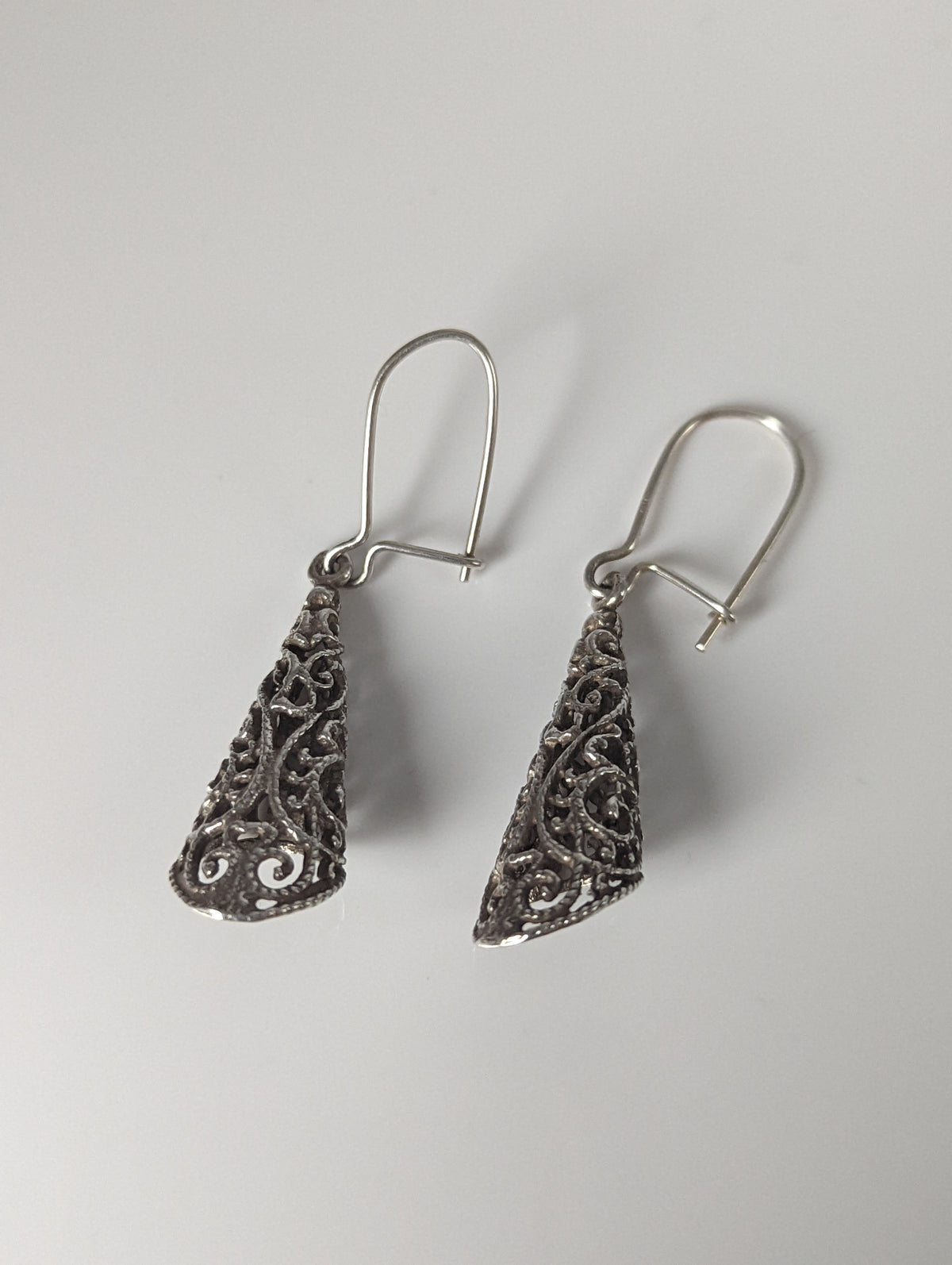 Silver Steed Filigree Cone Dropped Earrings