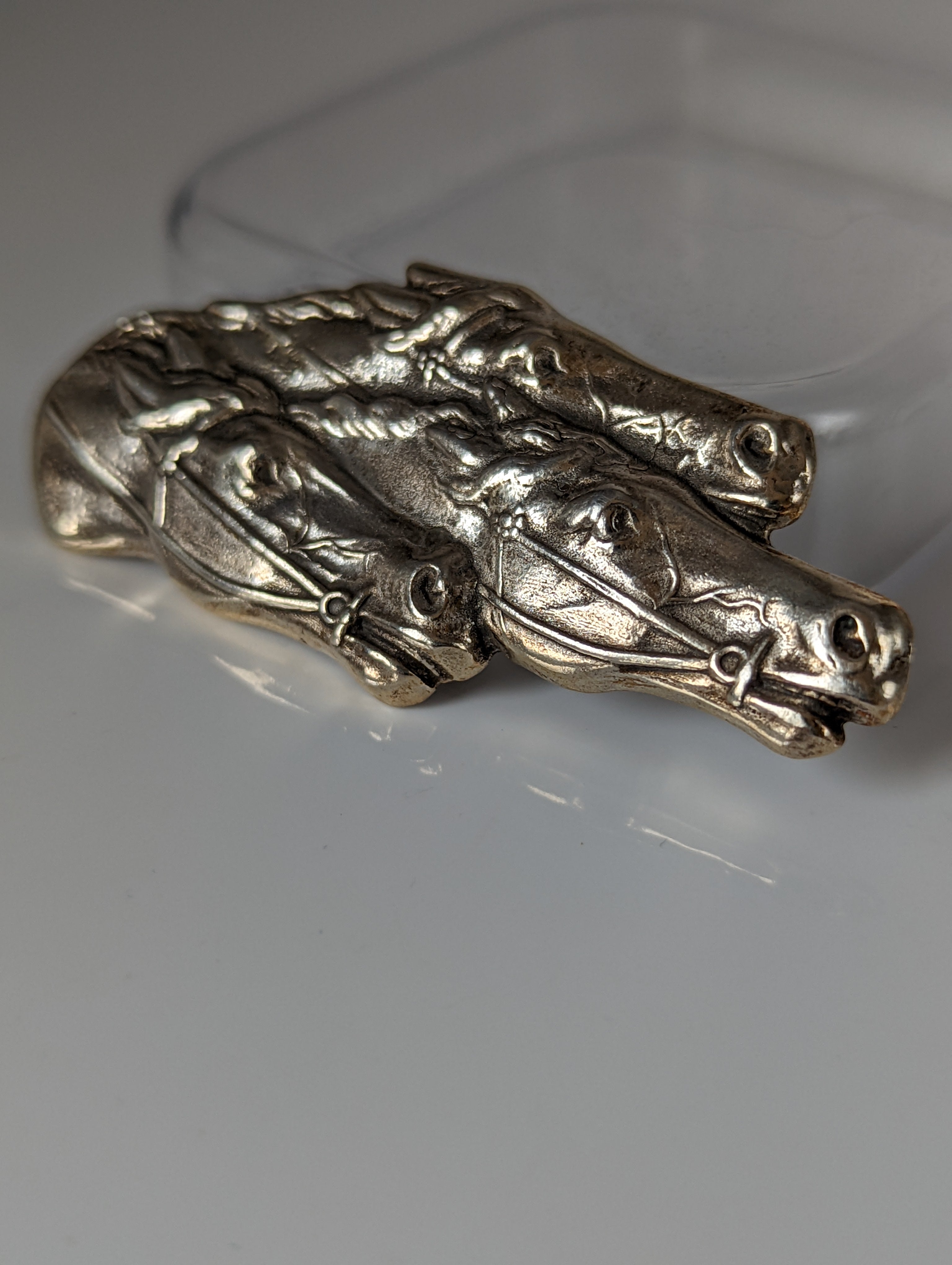 Silver Steed Three Head Racing Thoroughbreds Brooch / Stock Tie Pin