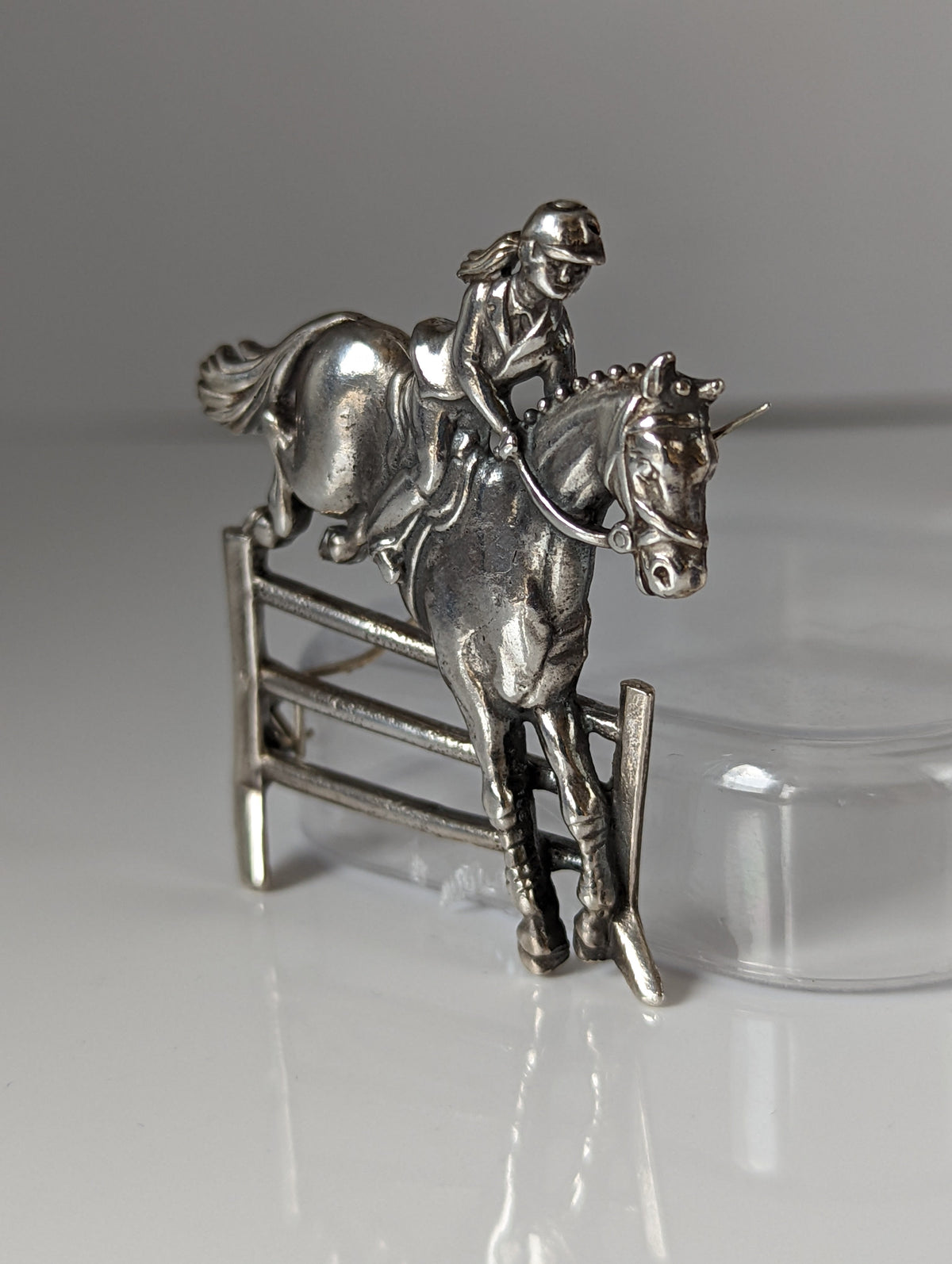 Silver Steed Triple Bar Jump, Show Jumping Brooch / Stock Tie Pin