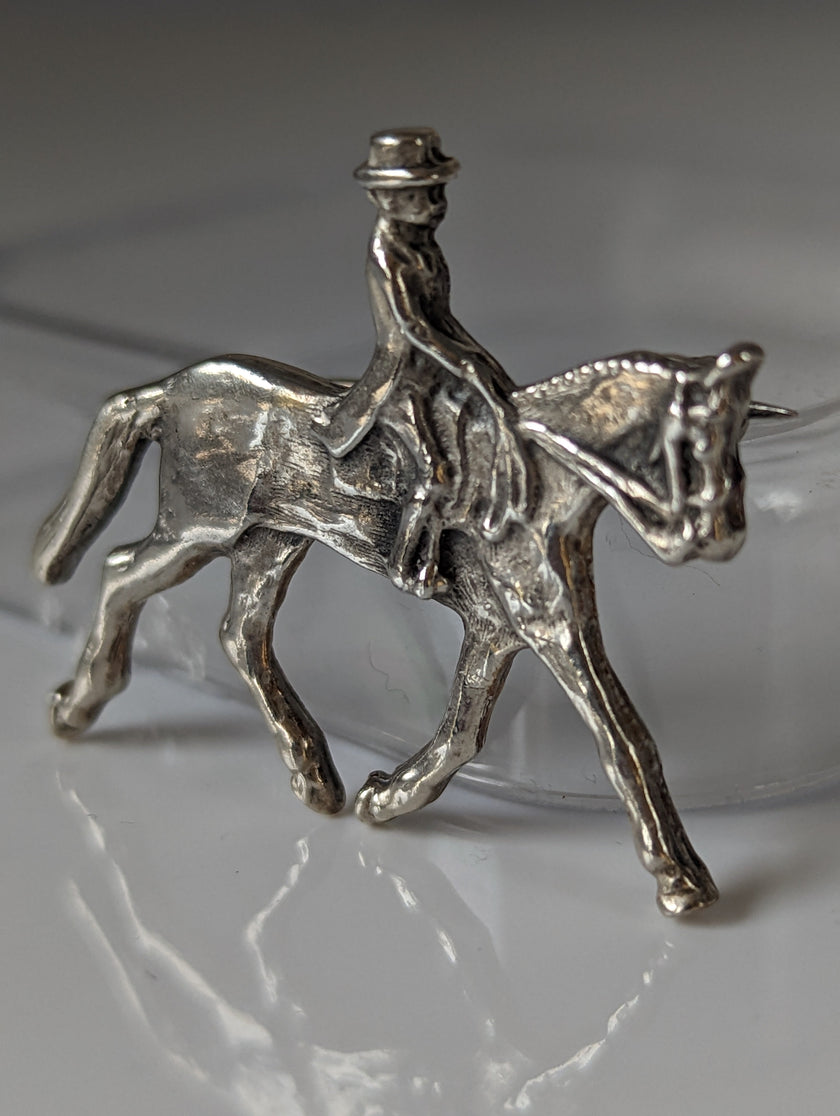 Broche de dressage / Épingle de cravate Silver Steed