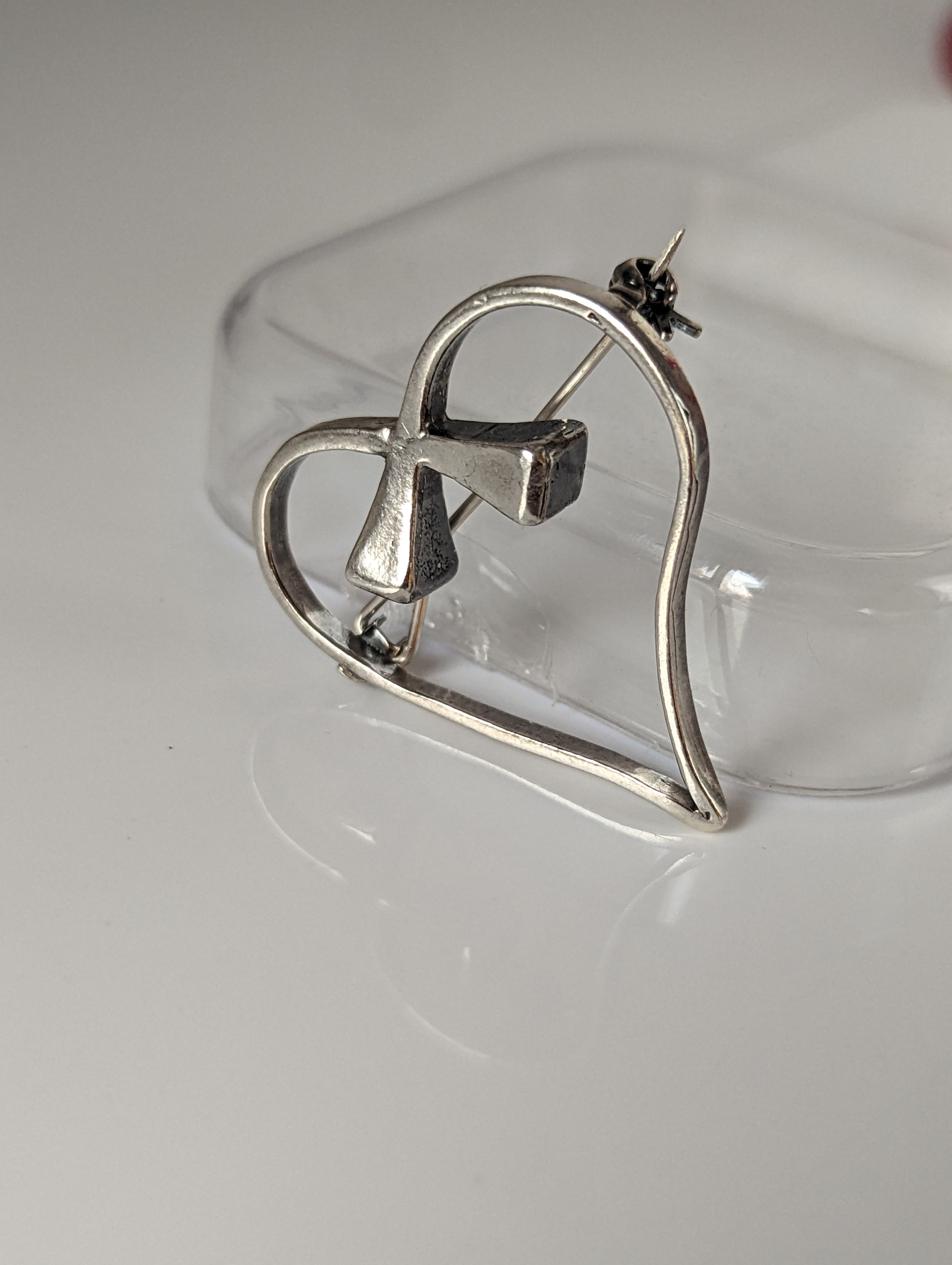 Silver Steed Horse Shoe Nail Heart Brooch / Stock Tie Pin