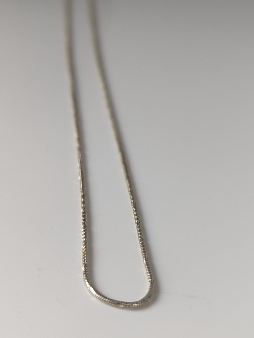 925 Sterling Silver Chain Collection – Timeless Jewellery for Him & Her