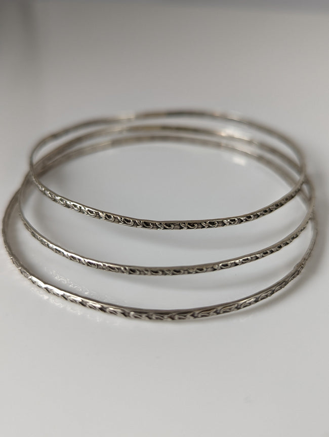 Silver Steed Slim Vine Silver Bangle