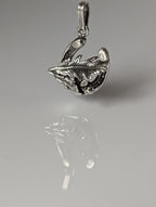 Silver Steed Oak & Horseshoe Silver Pendant