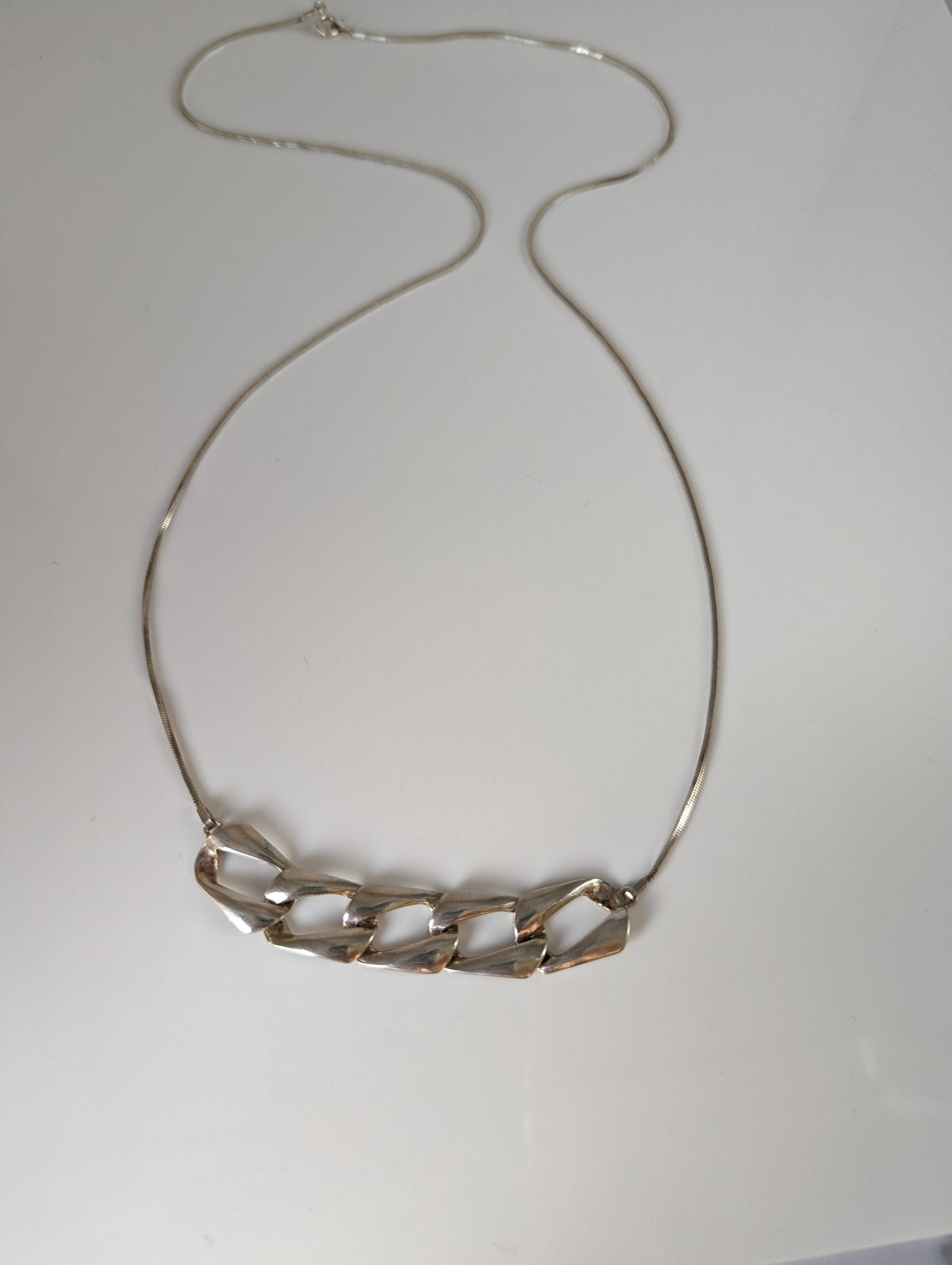 Silver Steed Chain Link Necklace