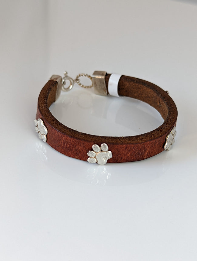 Silver Steed Paw Print Leather Bracelet