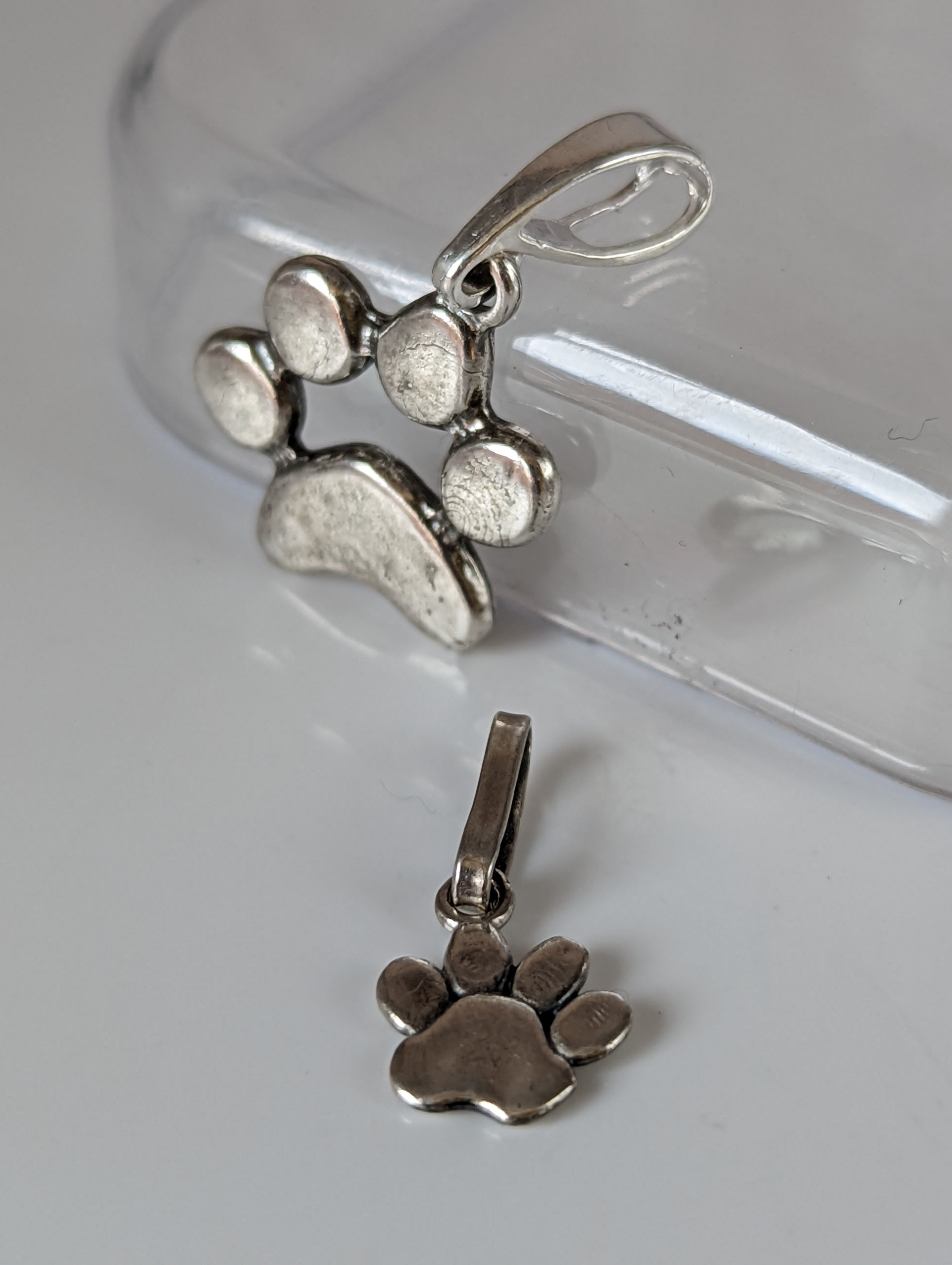 Silver Steed Paw Print Silver Pendant