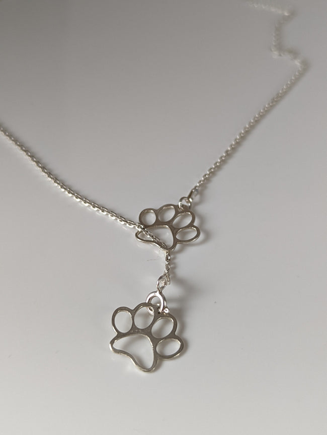 Silver Steed Thread Through Double Paw Print Silver Necklace