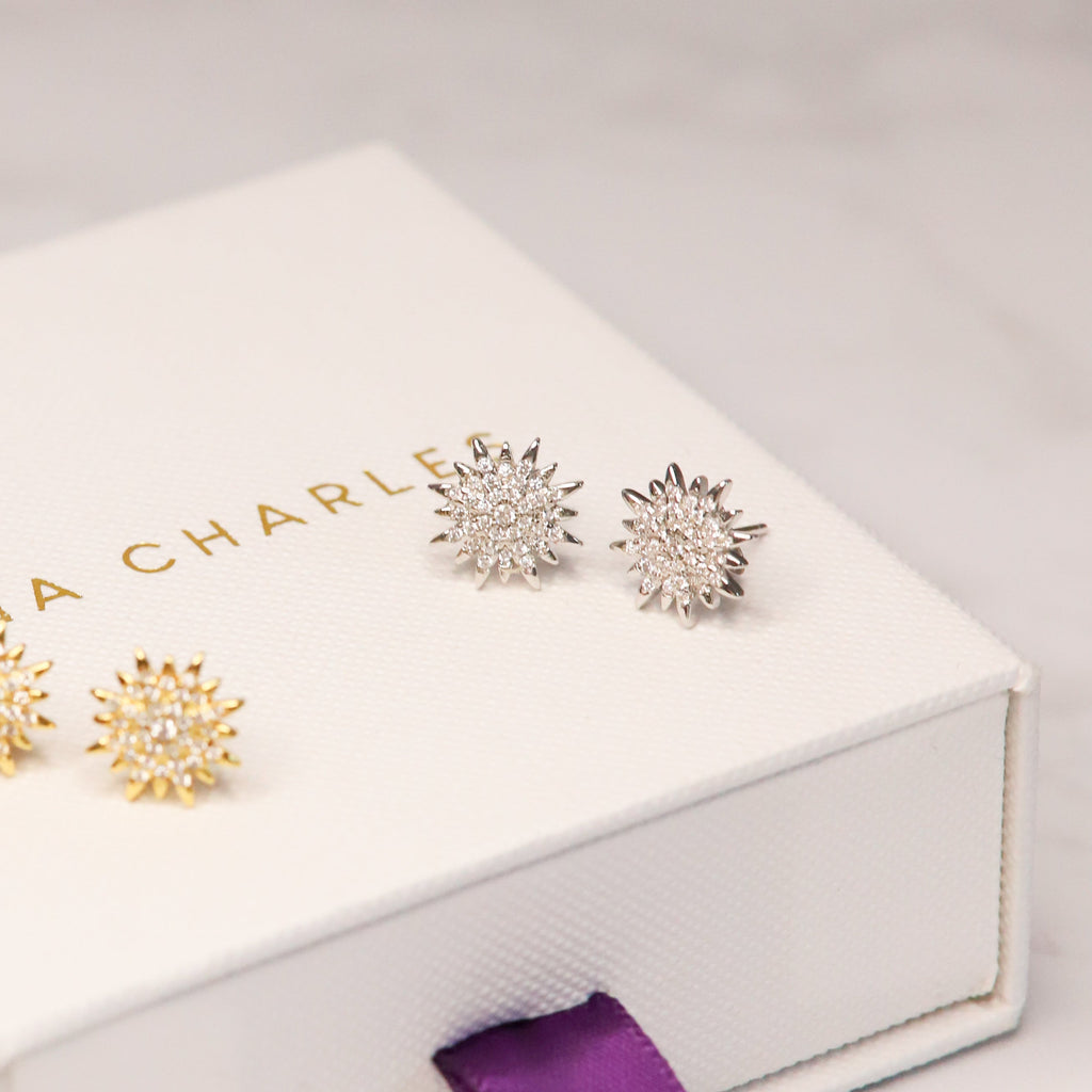 Pendientes de tuerca Rhea Starburst | Plata de ley 925