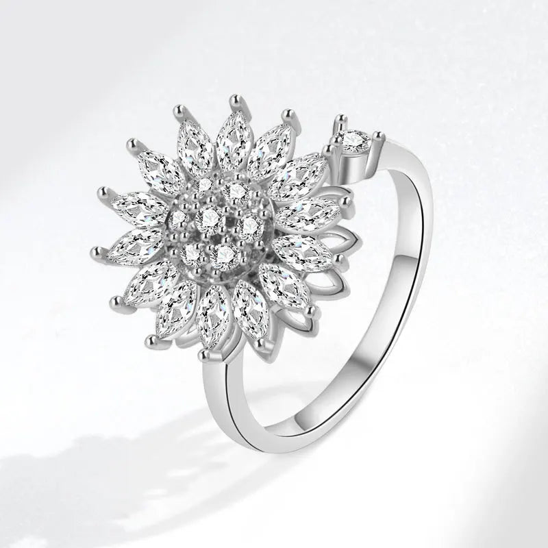 Bague Tournante Fleur Réglable