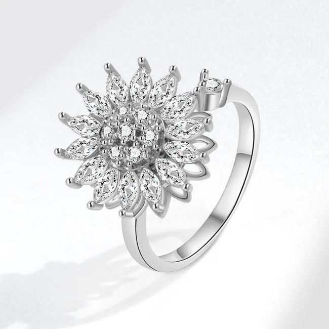 Adjustable Flower Spinner Ring