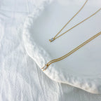 Elegant Rectangular Zirconia Pendant Necklace – Gold & Silver