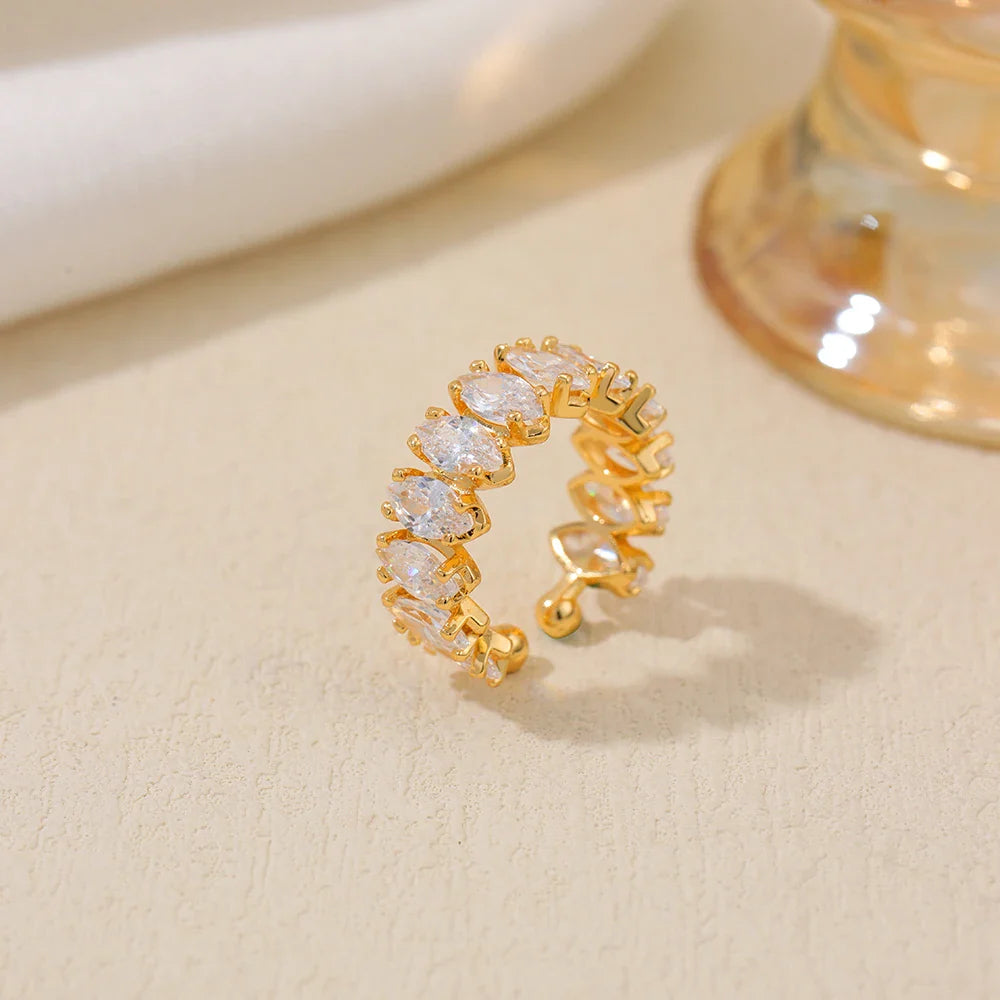 Bague en zircone taille marquise
