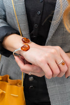 Bracelet jonc torque Amber Statement