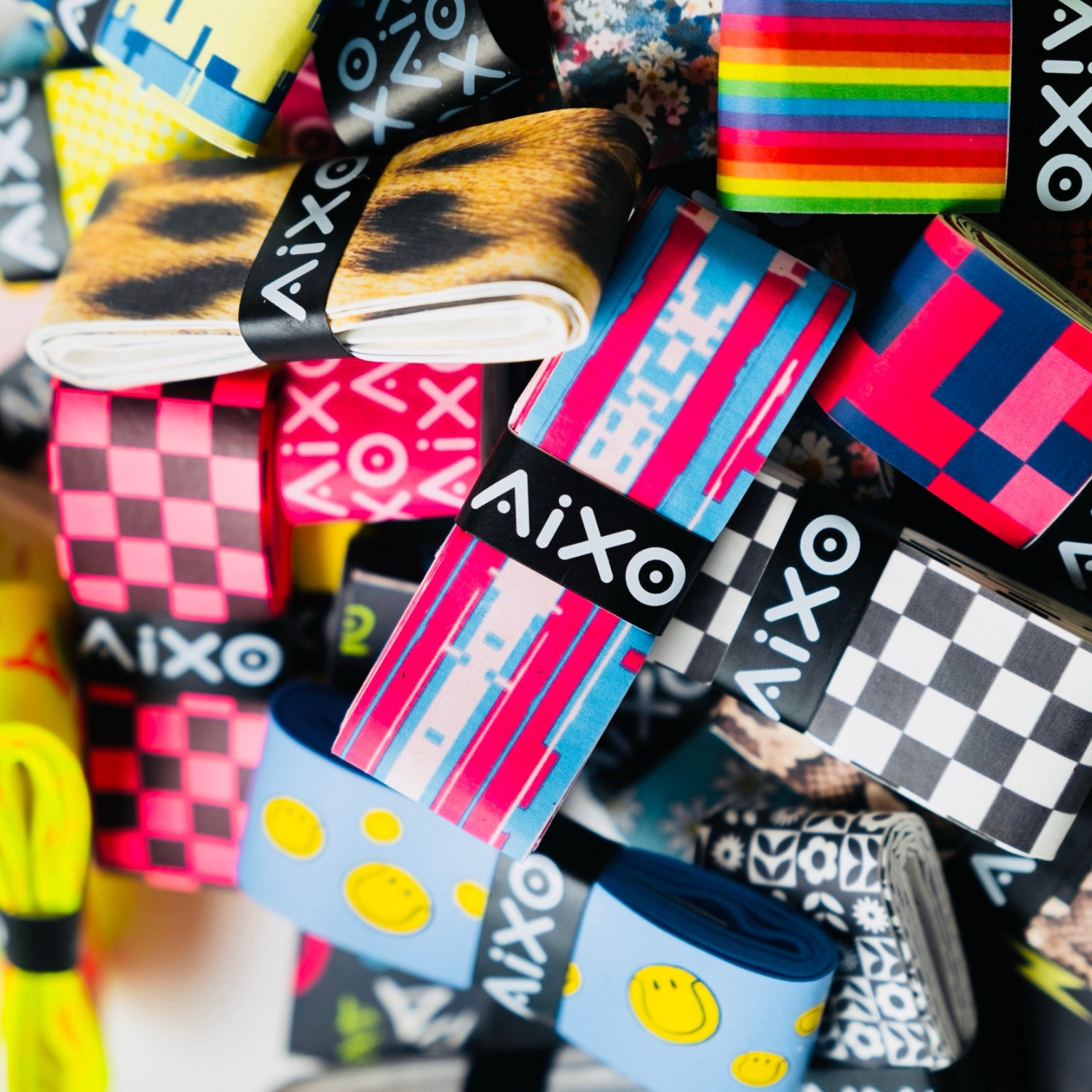 Aixo Rainbow Stripe Tacky Overgrip