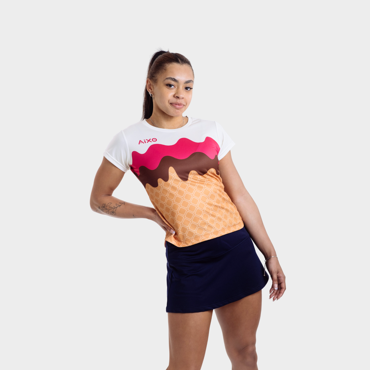 Top de mujer Aixo Sundae en color marfil