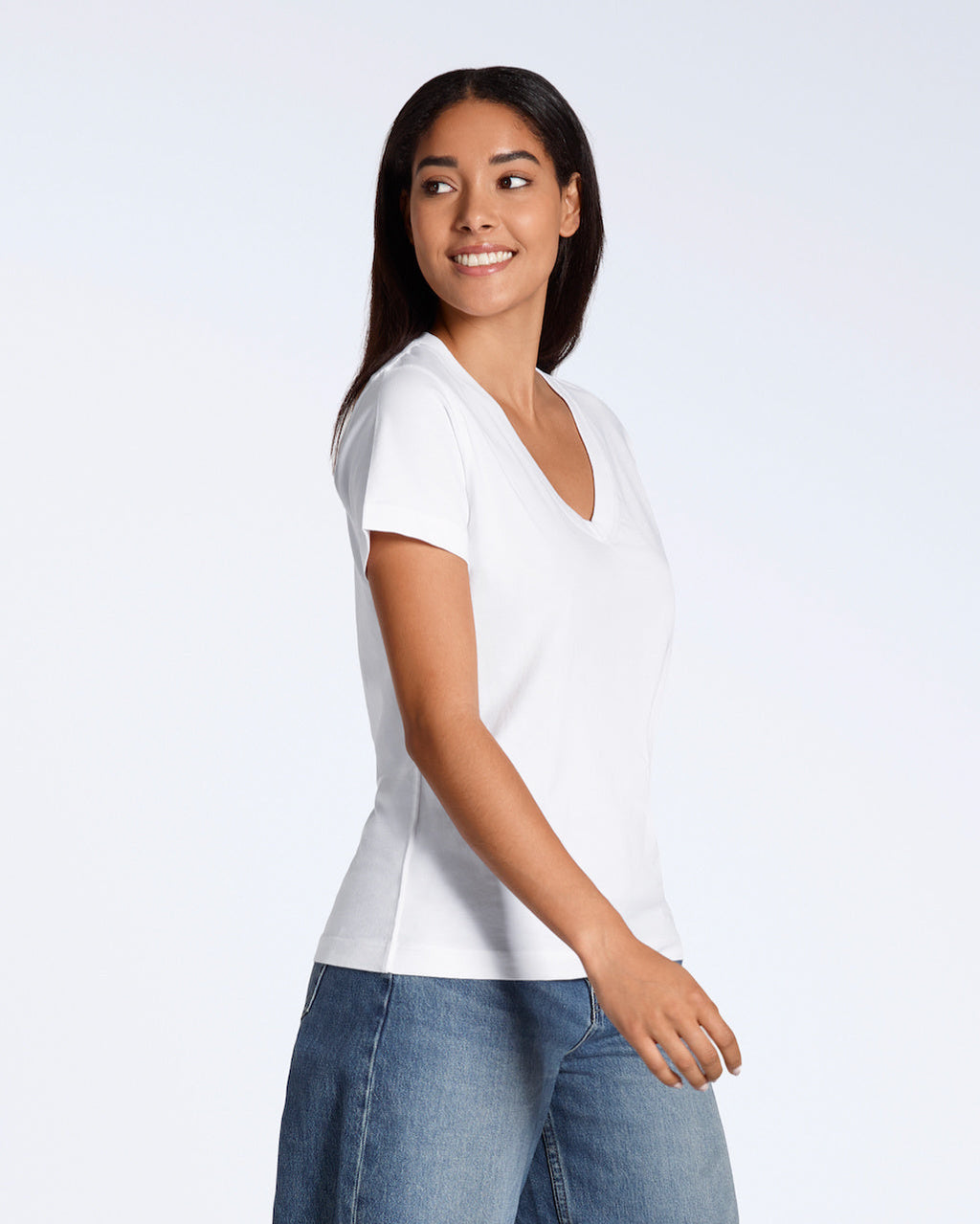 Camiseta con cuello de pico