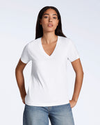 Camiseta con cuello de pico