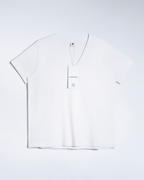 Camiseta con cuello de pico