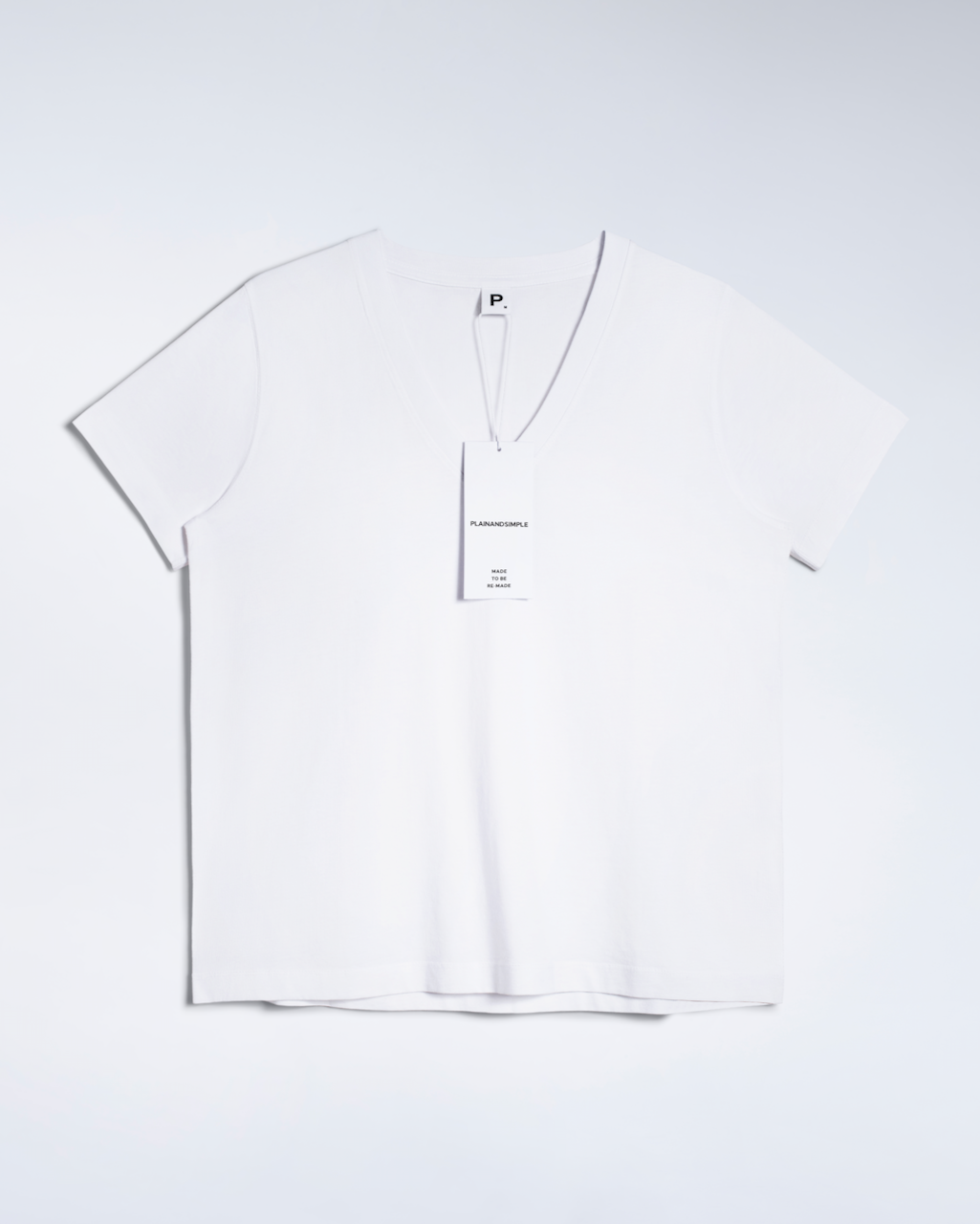 Camiseta con cuello de pico