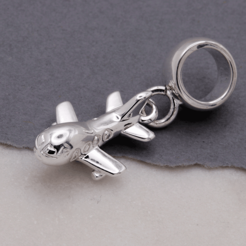 Aeroplane Silver Charm