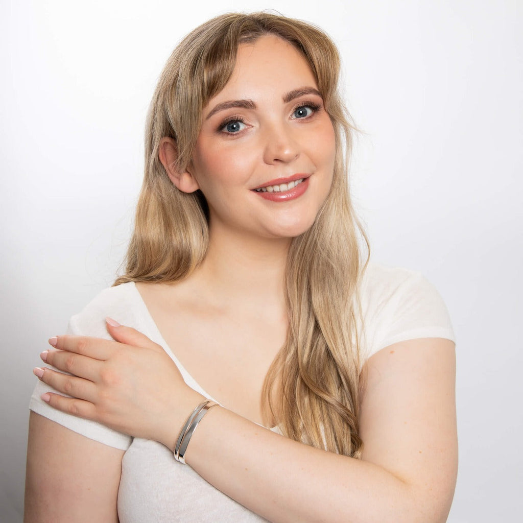 Beginnings D-Shape & Flat Torque Bangle