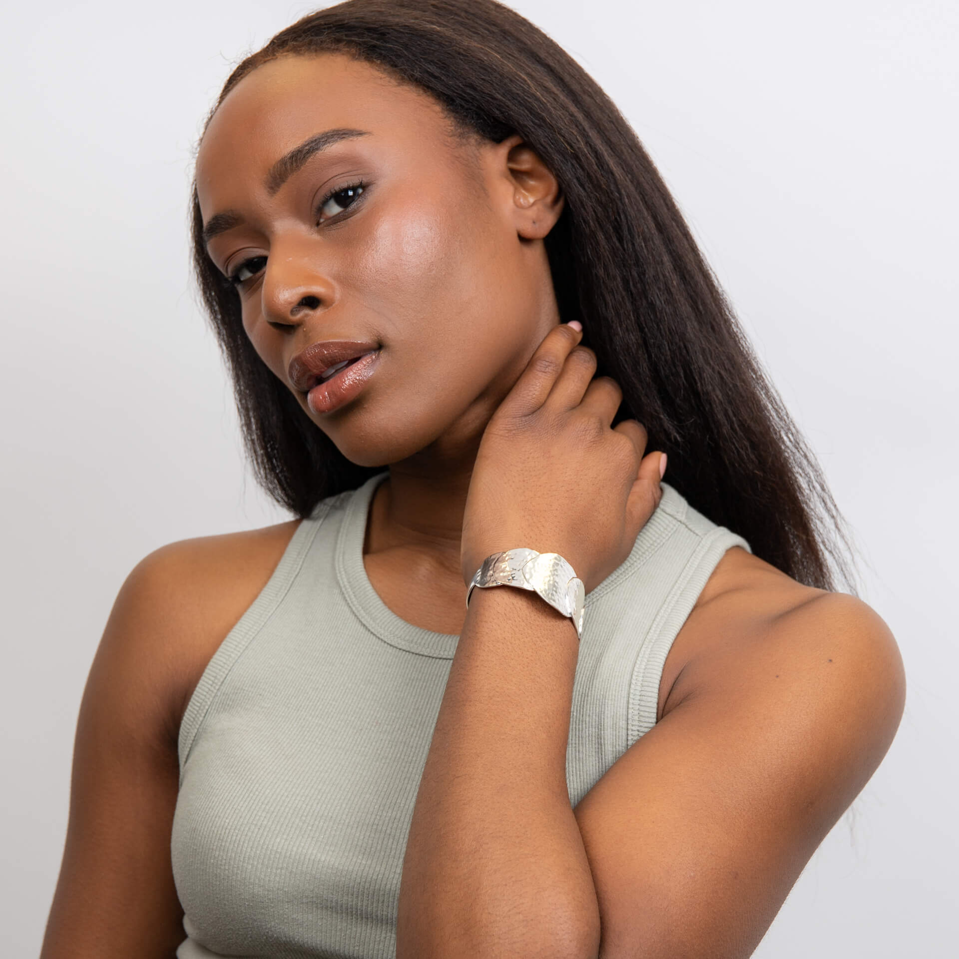 Beginnings Hammered Disc Statement Cuff Bangle