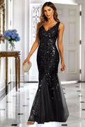 Sequin Leaf Detailed V Neck Bridesmaid Maxi Dress In Black