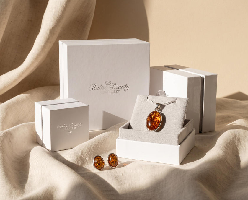 Amber Bee Ring