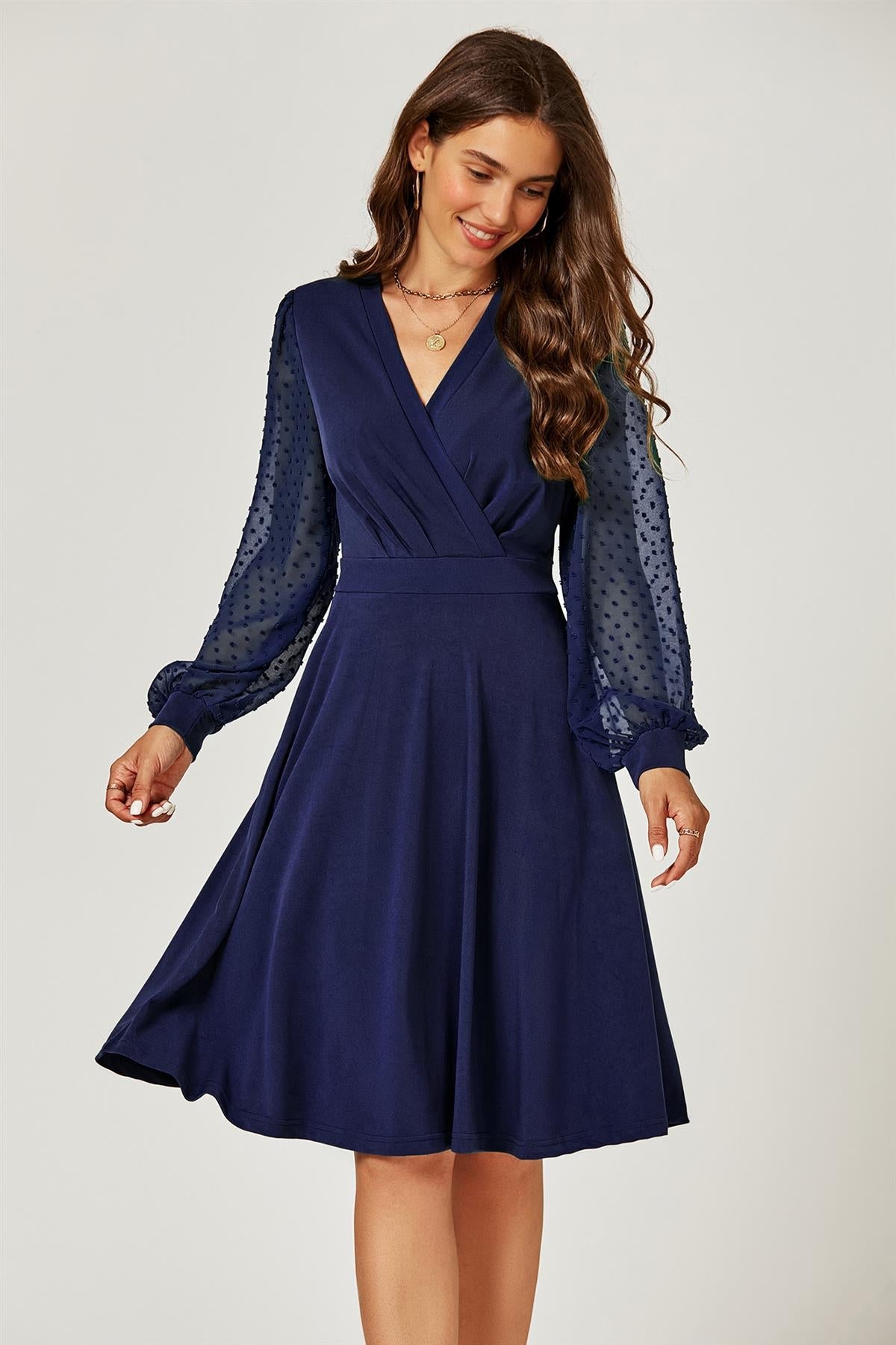 Long Sleeve Pleated Detail Midi Dress In Navy