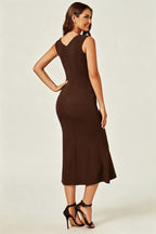 Bardot Pleated Midi Dress In Espresso