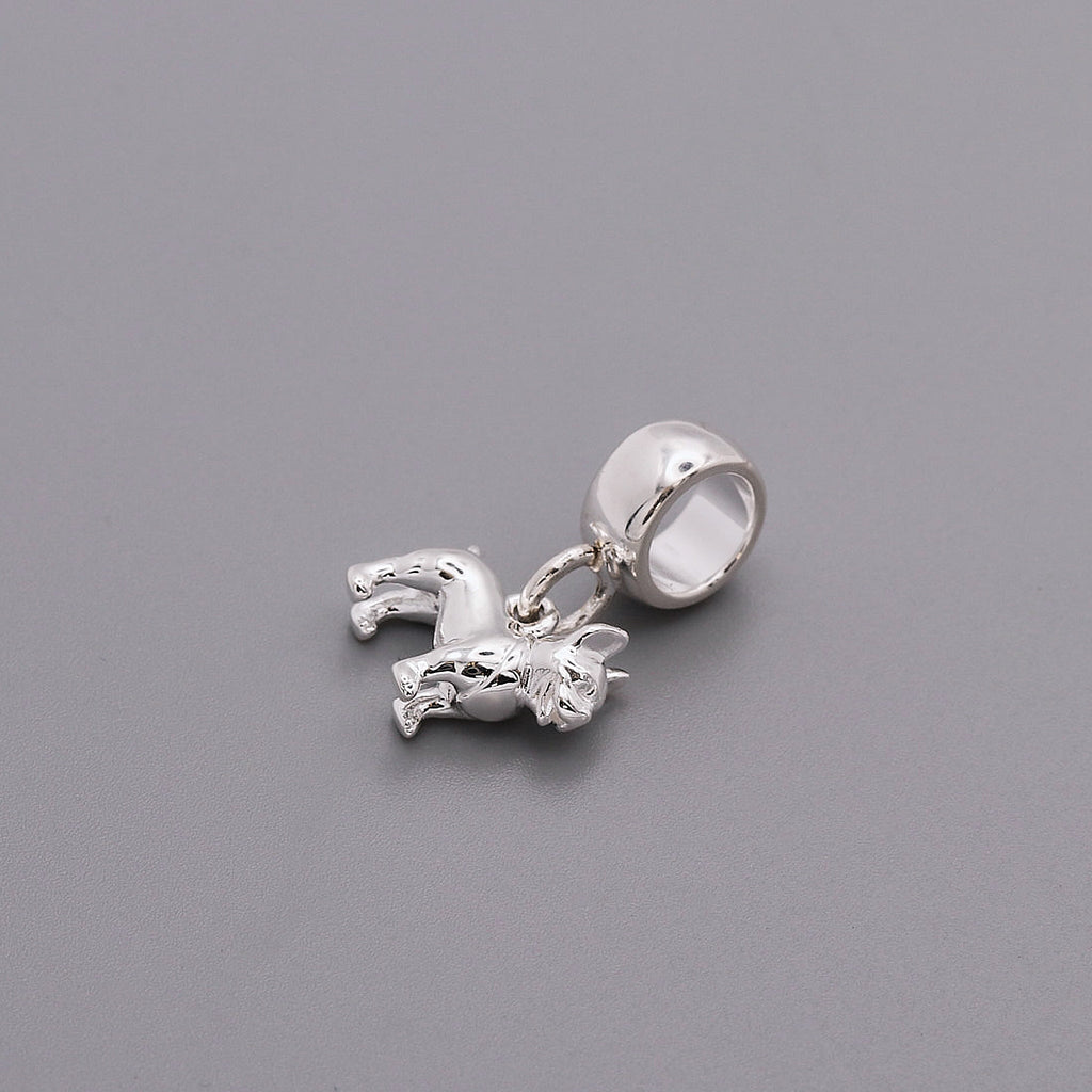 Dije de plata de bulldog francés
