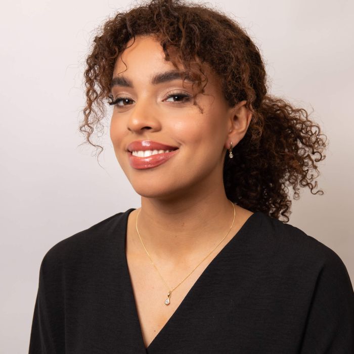 Elements Gold Pear Cut Knife Edge Pendant