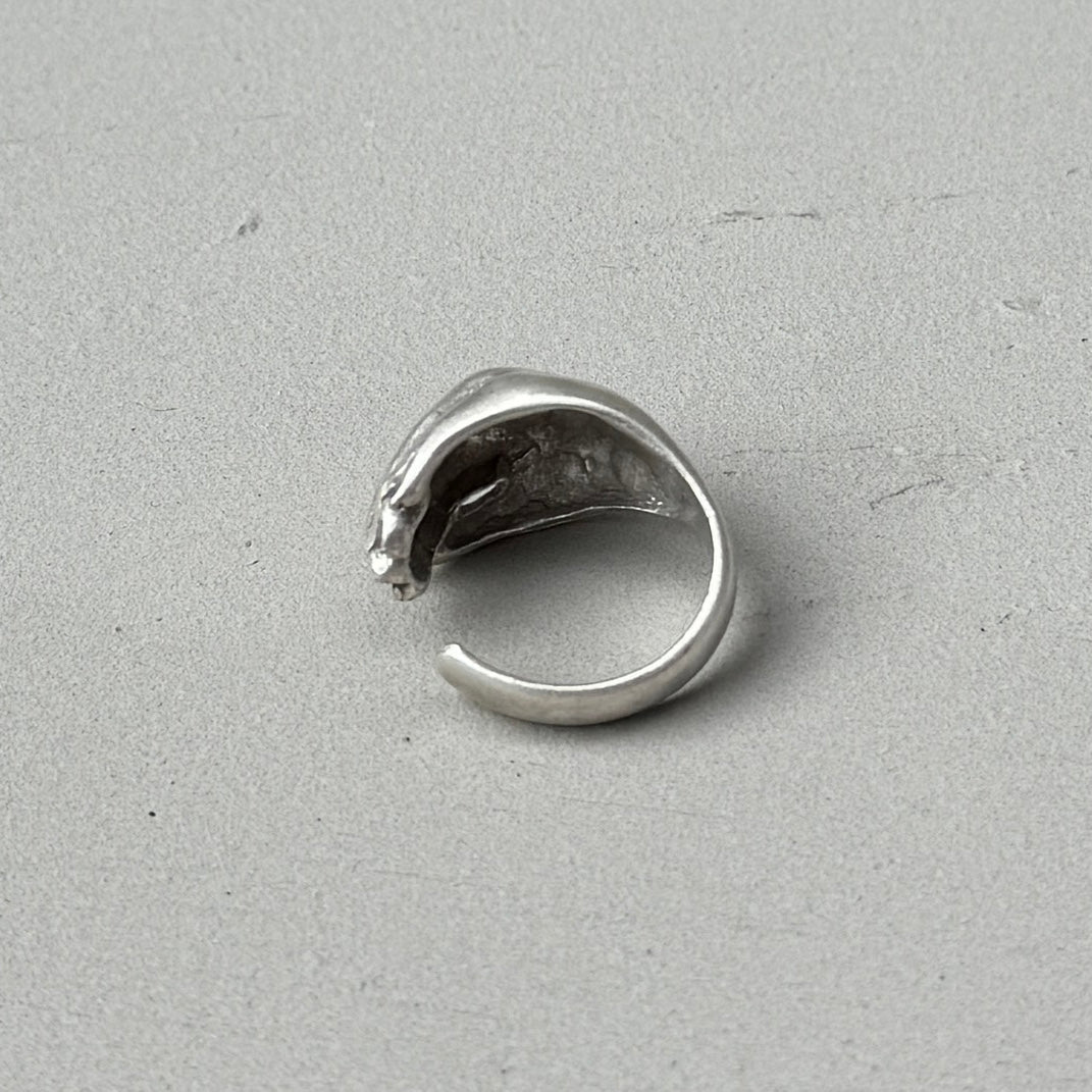Bague en argent Main en coupe