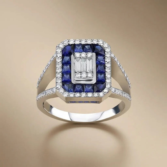 Anillo de Oro Blanco de 14 quilates con Zafiro Natural y Diamantes – Halo de Zafiro y Diamantes 0,44 ct