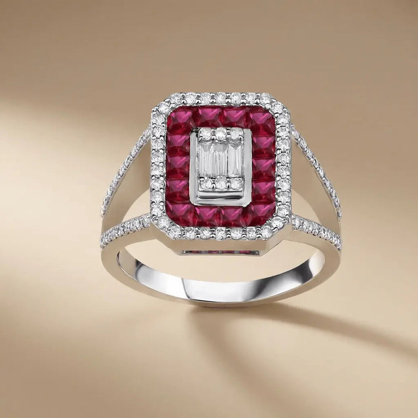 Anillo de oro blanco de 14 ct/14 K con rubí natural y diamante – Rubí en halo, diamante con baguette central, 1,47 ct