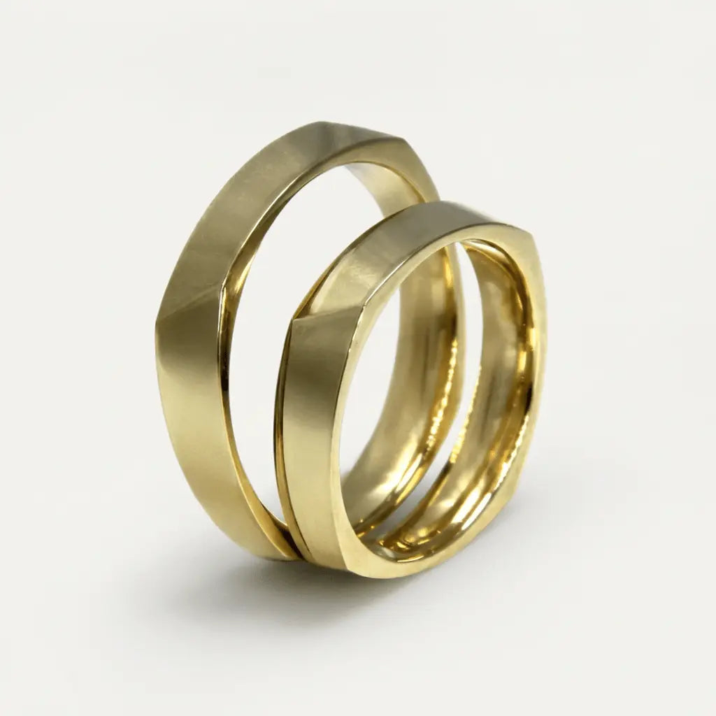 Alliance or 5 mm – Modern Lines Axiom – Or 9ct/14ct/18ct