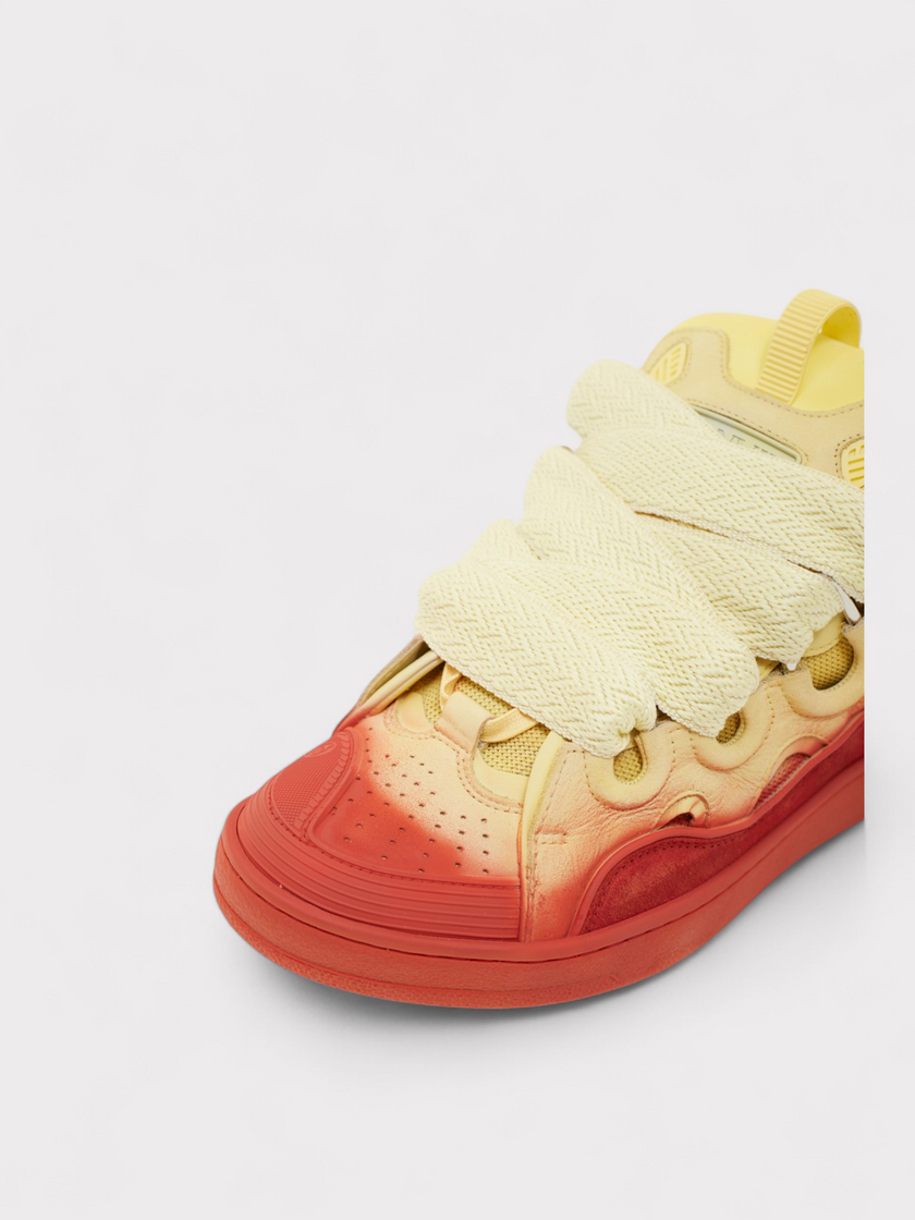 Zapatillas con cordones de cuero Radiant Venus Red
