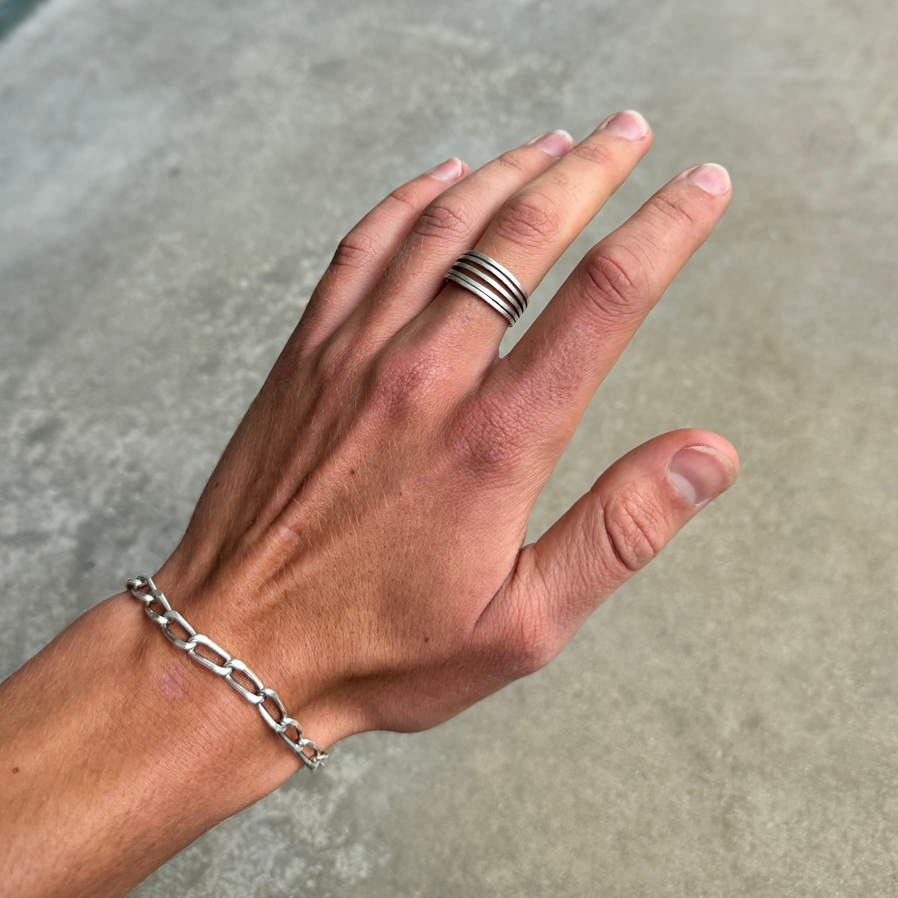 5 Lines Silver Ring