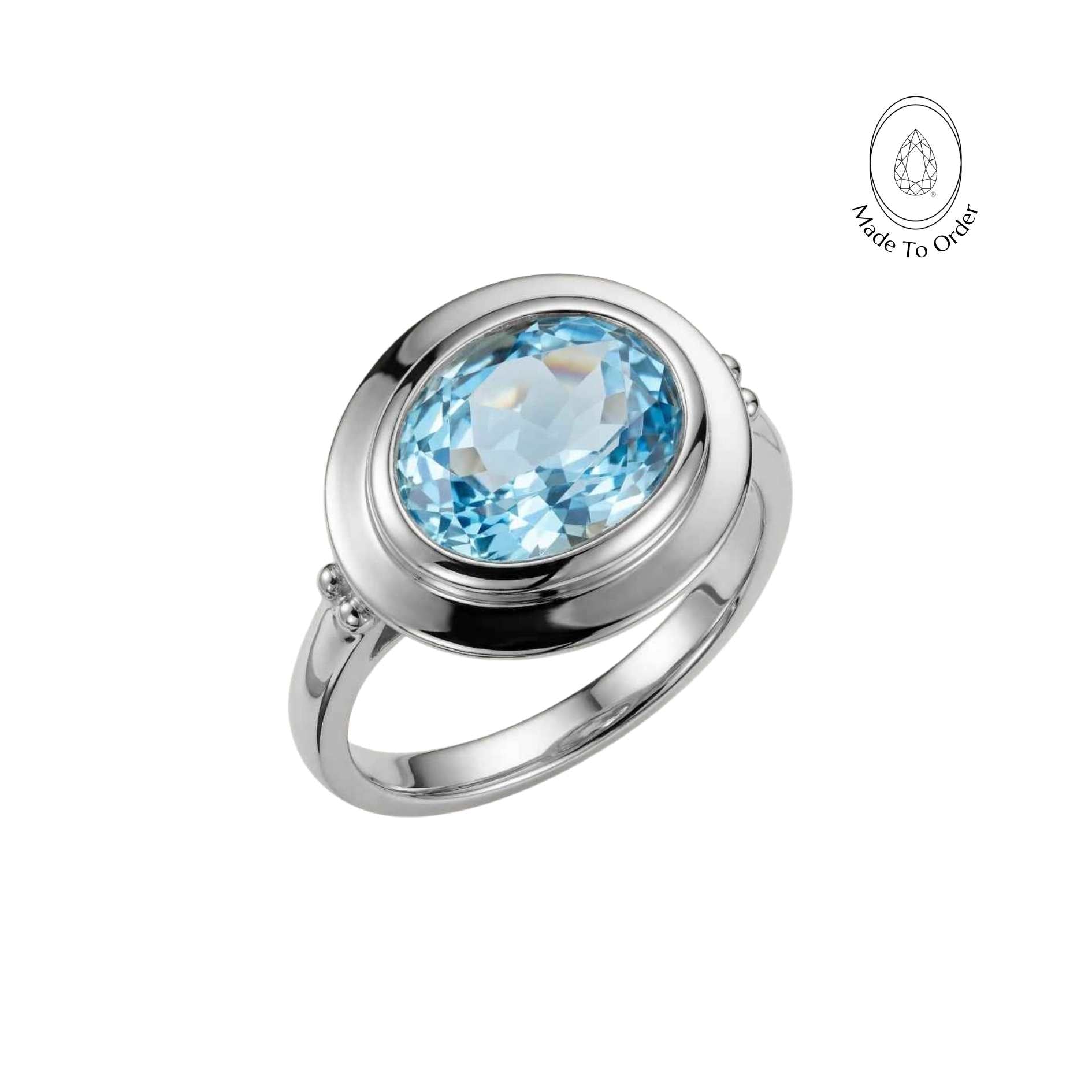 Bague sertie d'une topaze bleue ciel de taille ovale - Avery