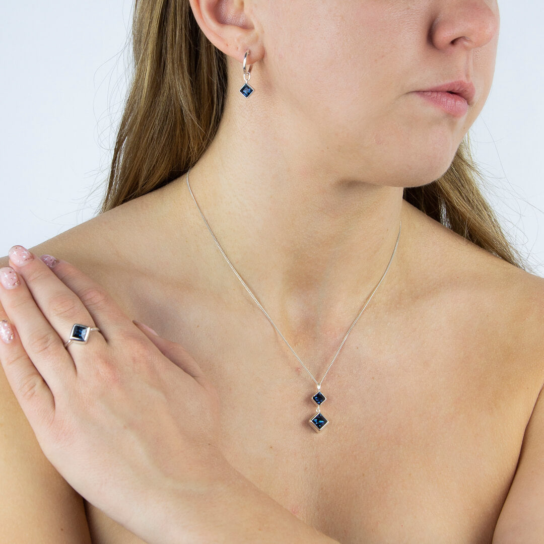 Beginnings Square Kite Ring with Crystal