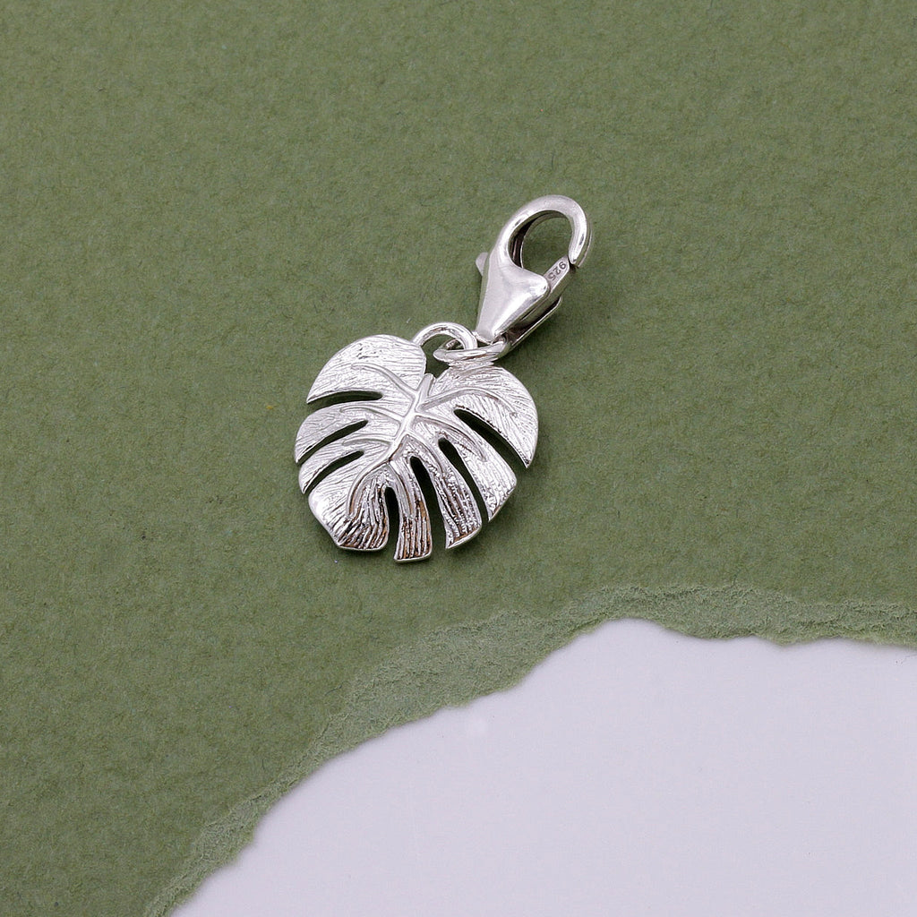 Breloque en argent feuille de palmier Monstera